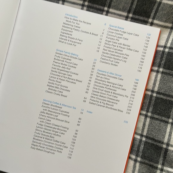 Phaidon What to Bake and How to Bake it Hardcover Cookbook - Picture 5 of 7